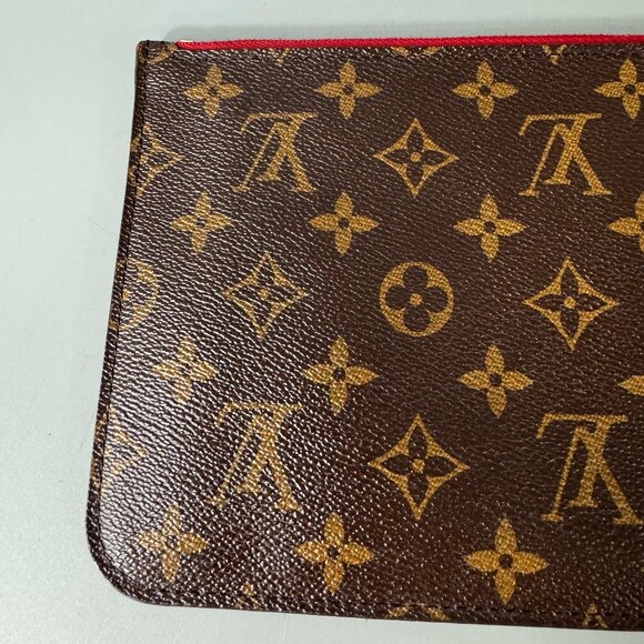 100% Authentic Louis Vuitton LV Monogram Neverfull Pochette - Picture 6 of 15